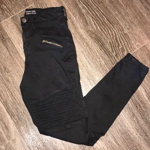 Target Mossimu black ridged jeans